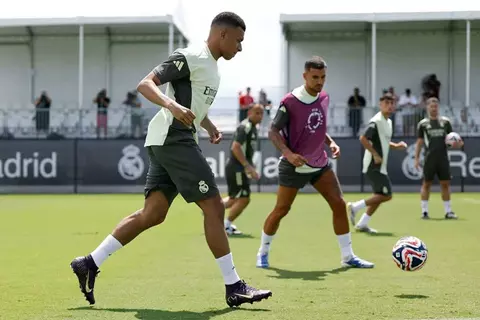  يستعد للمشاركة الأولى في المونديال.. مبابي يعود إلى تدريبات ريال مدريد